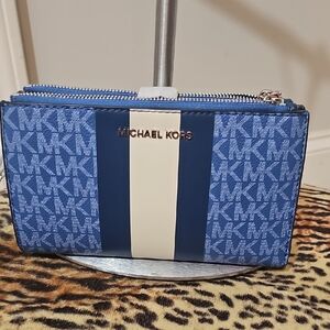 Michael Kors Jet Set Double Zip Blue and Cream Logo Wallet/Wristlet